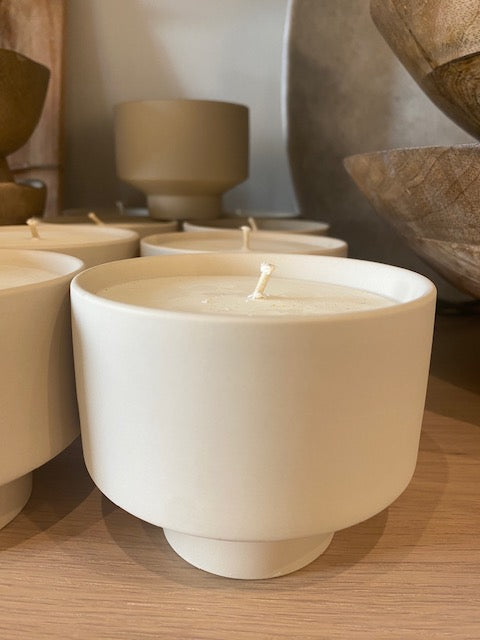10 oz Contemporary Candle Pottery - Gloomy