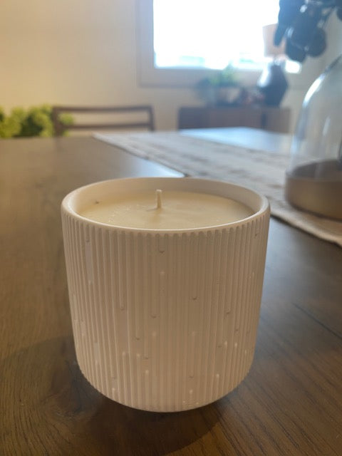 10 oz Drop Line Pottery Candle - Haus & Home